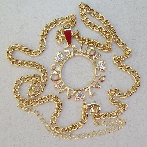 colar corrente com pingente mandala amor sa�de paz 30mm dourado pedra cristal cor. grum� m�dia 1P�
