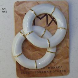 Brinco esmaltado argola branco e dourado 25mm interno 40mm total 1 Par