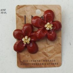 Brinco esmaltado flor vermelho escuro leitoso 35mm miolo strass 1 par