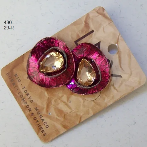 Brinco esmaltado folha 30X28mm rose miolo gota smok top�zio 1Par