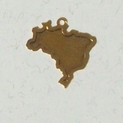 estamparia em metal bijuterias 0680 pingente mapinha do brasil dourado 18mm para resina. 10 pe�as.