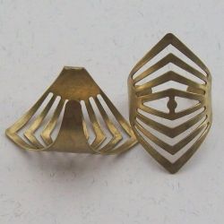 base de anel para customizar 6059 listras bijuterias em lat�o bruto. Pacote 50 unidades.