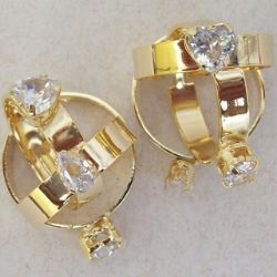 anel com pedra de zirc�nia cristal