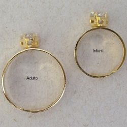 anel com pedra de zirc�nia cristal