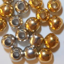 bolinha de lat�o com furo 6,5mm passante 3mm lat�o bruto 1.000 pe�as. Envio 20 dias �teis.