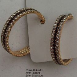 brinco strass argola com 3 fileiras cristal jet cristal 35x5x2mm dourado com pino e tarraxa. 1 par