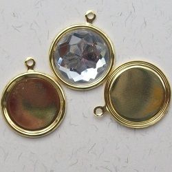 caixa pingente com argola redonda 10mm interno 1 argola dourada sem pedra 45 pe�as.