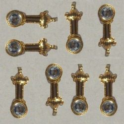 caixa pingente com pedra redonda 10mm cristal modelo torre 40x11mm dourada 01 pe�a