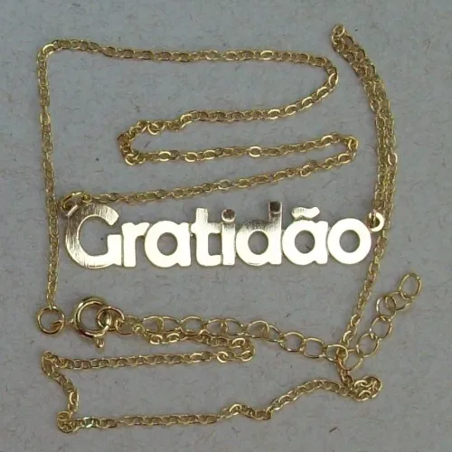 colar corrente com pingente gratid�o dourado 45x10mm corrente cadeado fina e fecho lagosta. 1 pe�a