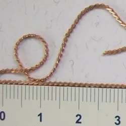 corrente lat�o para bijuterias cabelo de anjo fio 0,40mm. 05 metros bruto sem banho.