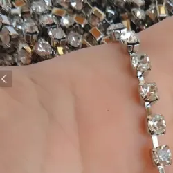 corrente strass cristal em metro PL18 SS8, caixa n�quel - 5 metros