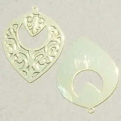 estamparia em metal bijuterias 1177 gota 27X3mm, 2 pe�as: 1 dourada outra prata