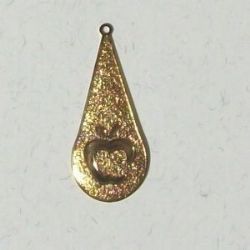 estamparia em metal bijuterias 0893 Gota 55X35mm Banho dourado  - Pacote 6 unidades.