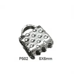 Garra com argola para tira de couro 6x6mm em ferro banho de n�quel. 100 pe�as