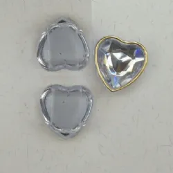 pedra chaton com furo passante cora��o 18mm passante 10x4mm cristal filete ouro 10 pe�as