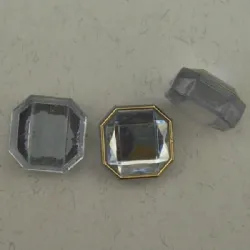 pedra chaton com furo passante quadrada octogonal chap 15mm pass4x3mm cristal filete ouro 10 p�s