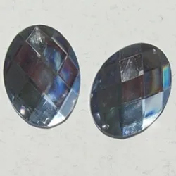 pedra caboch�o sem furos oval 40X30mm quadriculado, cor cristal. 2 pe�as.
