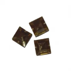 chaton para costura com furos quadrado 14mm mel 2 furos 15 pe�as