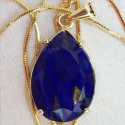 colar com pedra tcheca gota 25x18mm azul corrente snake dourada 48cm sem extensor fecho boia. 1P�