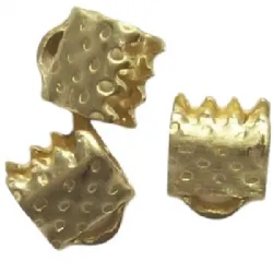 garra com argola para tira de couro 6x6mm lat�o bruto.  1000 pe�as