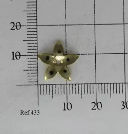 tulipas para montagem de bijuterias 13mm m�dia aberta  lat�o dourado. 100 pe�as